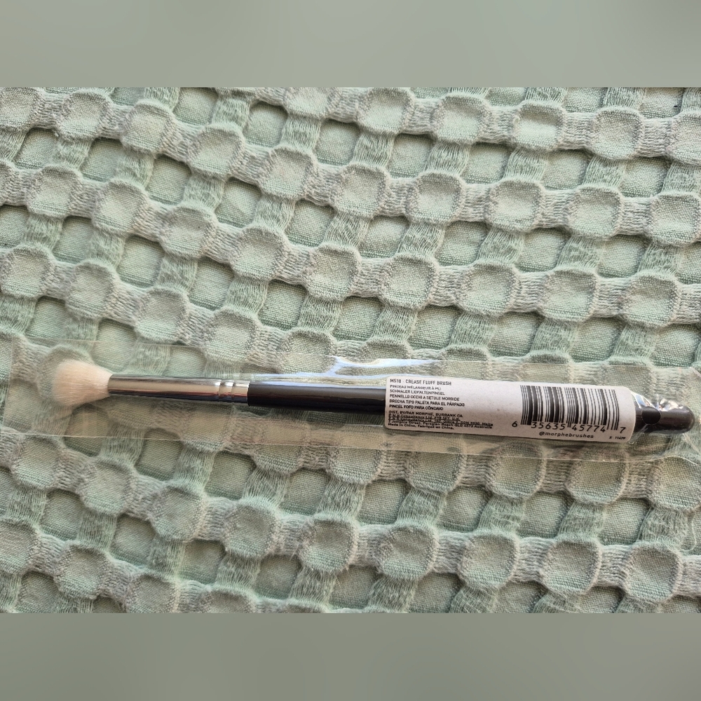 Morphe (M518) Crease Fluff Brush